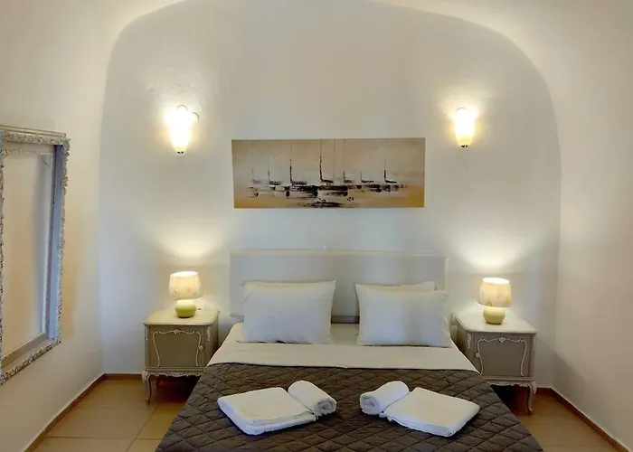 Hideaway Cave House