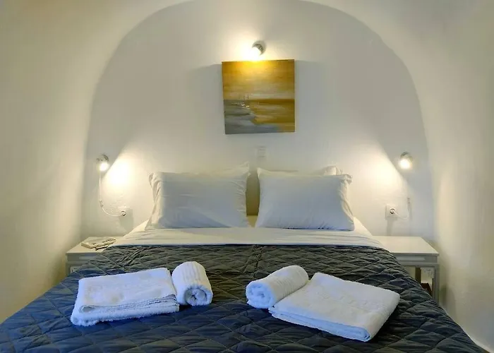 Hideaway Cave House